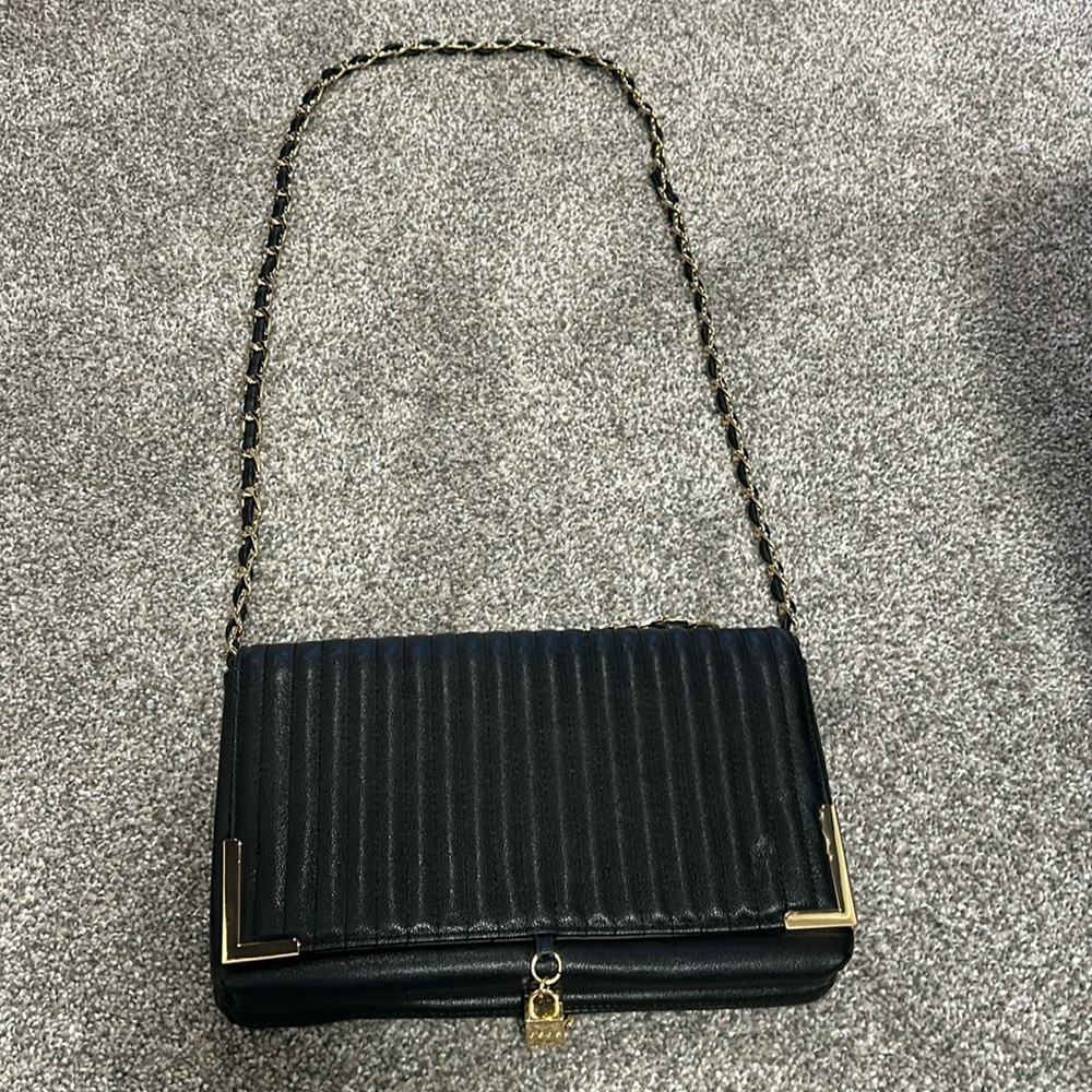 Bebe purse